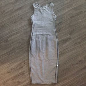 NEW!! Luluulemon mid length dress
